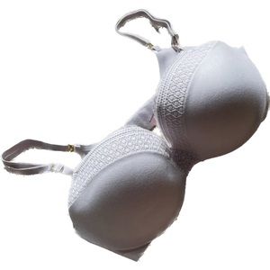 Pale purple Victorias secret 32d bra NWT #101